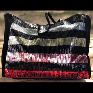 Victoria’s Secret Sequin Tote-NWT 💕